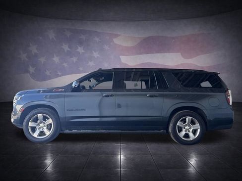 Used 2021 Chevrolet Suburban Z71 w/ Z71 Off-Road Package AWD/4WD image 2