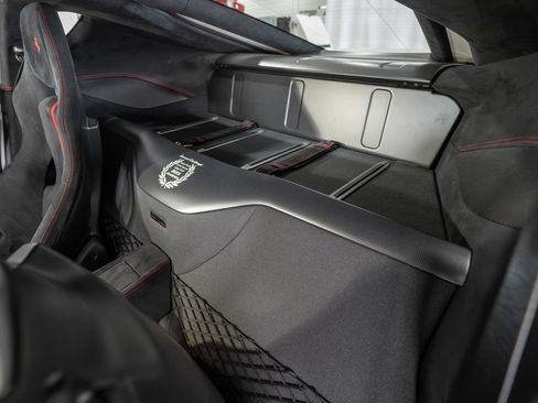 Used 2016 Ferrari F12tdf RWD image 10