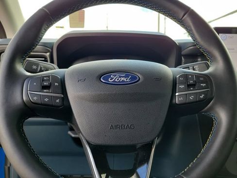 Certified 2025 Ford Maverick Lobo AWD/4WD image 23