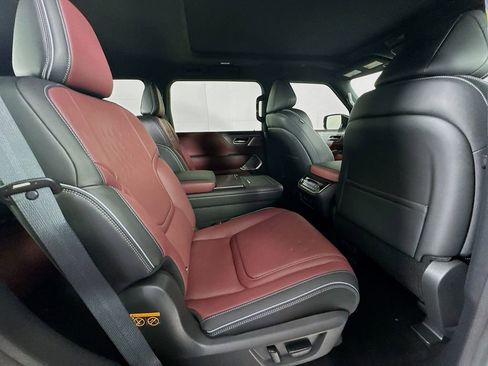 New 2026 INFINITI QX80 Autograph w/ Premium Cargo Package image 35