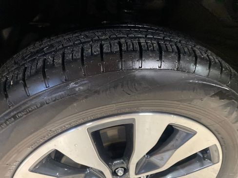 Certified 2024 Subaru Outback Limited image 13