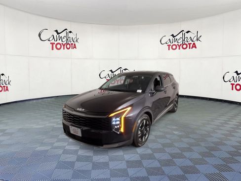 Used 2026 Kia Sportage LX FWD image 6