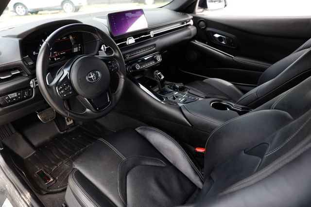 Used 2021 Toyota Supra Premium w/ Driver Assist Package RWD image 6