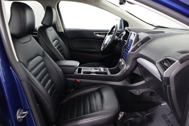 Used 2021 Ford Edge SEL w/ Convenience Package AWD/4WD image 21