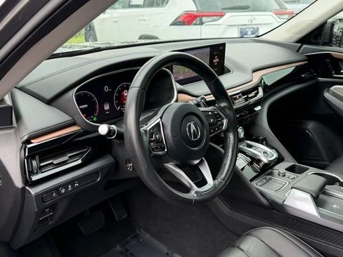 Used 2022 Acura MDX SH-AWD w/ Technology Package image 11