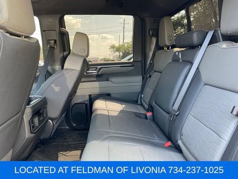 Certified 2026 Chevrolet Silverado 2500 ZR2 AWD/4WD image 9