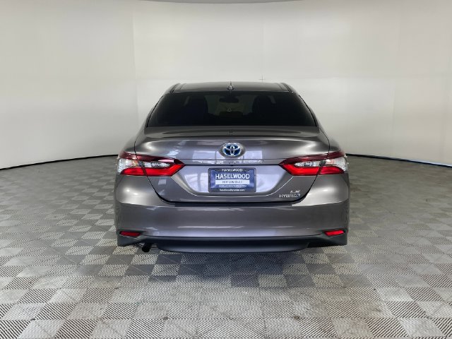 Used 2021 Toyota Camry LE FWD image 23