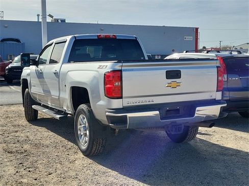 Used 2016 Chevrolet Silverado 2500 LT w/ LT Convenience Package image 9