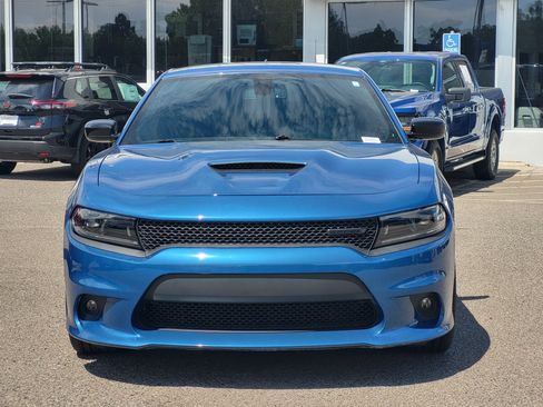 Used 2023 Dodge Charger R/T w/ Plus Group RWD image 2