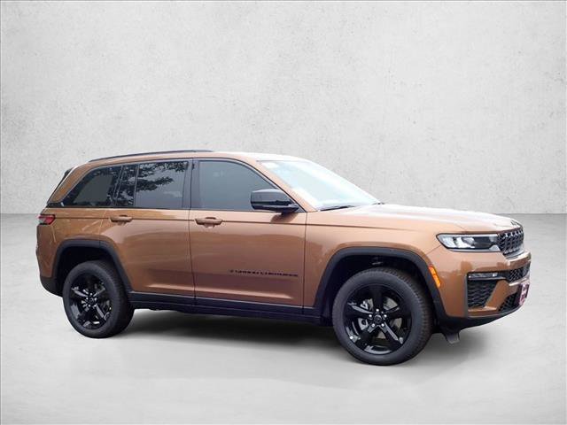 New 2027 Jeep Grand Cherokee Limited w/ Limited Altitude Package AWD/4WD image 5