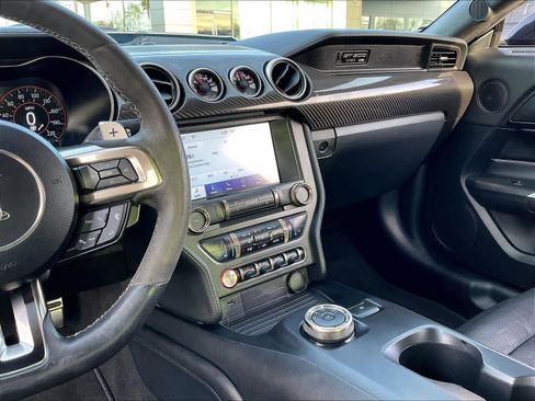 Used 2020 Ford Mustang Shelby GT500 w/ Technology Package image 8