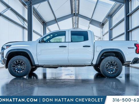 New 2026 Chevrolet Colorado Trail Boss AWD/4WD image 2
