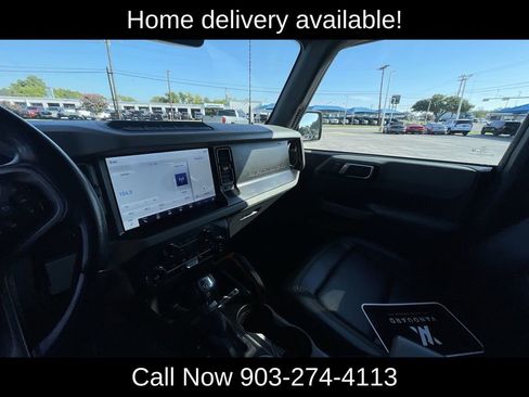 Used 2023 Ford Bronco Badlands image 13