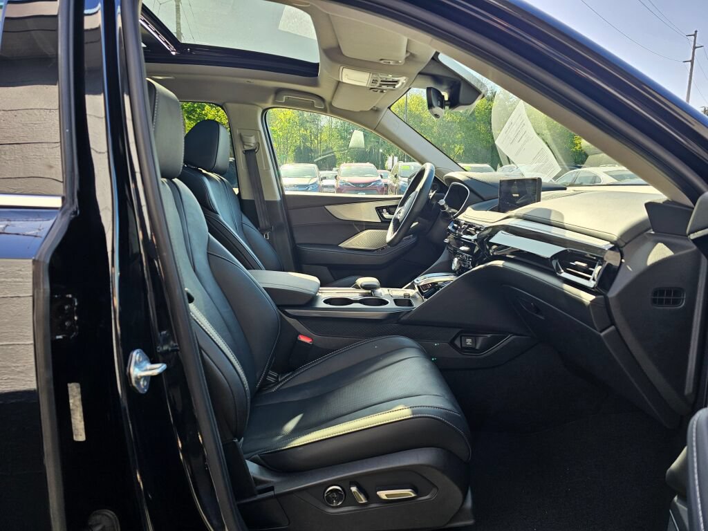 Used 2024 Acura MDX w/ Technology Package AWD/4WD image 9