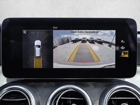 Used 2022 Mercedes-Benz GLC 43 AMG 4MATIC image 19