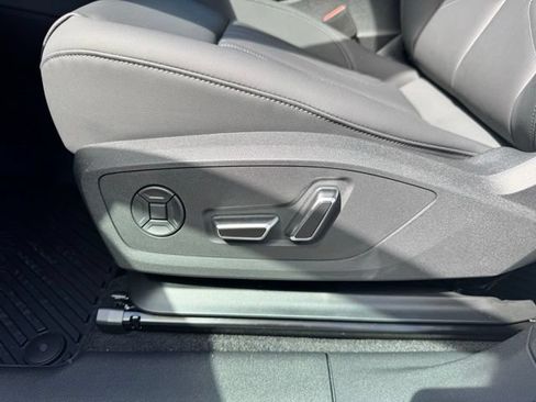 New 2026 Audi Q3 quattro 2.0T AWD/4WD image 20