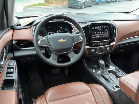 Used 2018 Chevrolet Traverse High Country AWD/4WD image 20