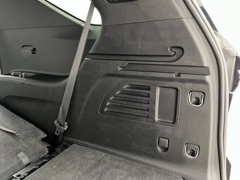 Used 2024 Chevrolet Traverse LT FWD image 48