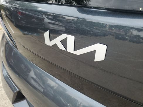 Used 2024 Kia Soul LX w/ Option Group 015 FWD image 10