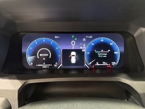 Used 2025 Toyota 4Runner TRD Off-Road image 21