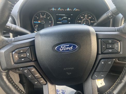 Used 2018 Ford F150 XLT w/ Equipment Group 301A Mid AWD/4WD image 22