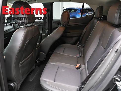 Used 2025 Buick Encore GX Preferred FWD image 21