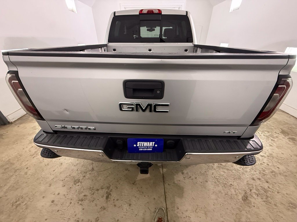 Used 2017 GMC Sierra 1500 SLT w/ SLT Premium Package AWD/4WD image 5