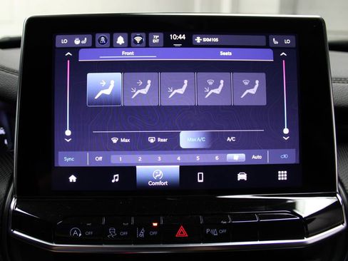 New 2026 Jeep Compass Limited image 15