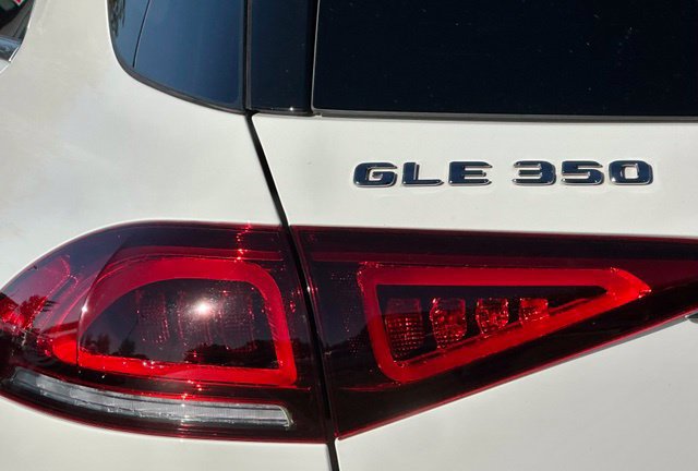 Used 2022 Mercedes-Benz GLE 350 4MATIC image 12