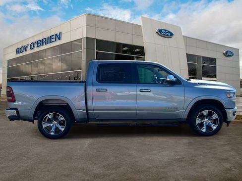 Used 2022 RAM 1500 Laramie AWD/4WD image 6