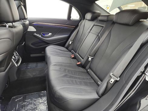 Used 2015 Mercedes-Benz S 550 Sedan image 15