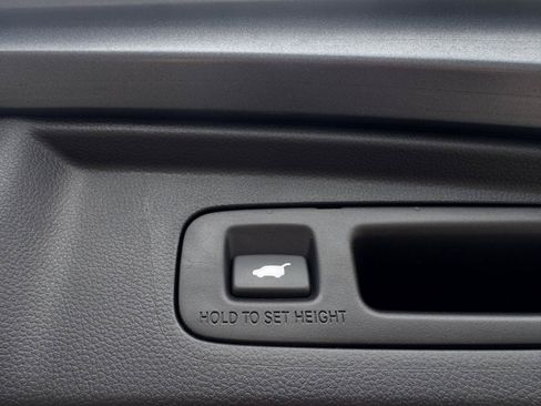 Used 2025 Honda CR-V EX-L image 36
