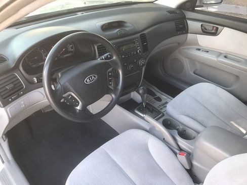 Used 2008 Kia Optima LX FWD image 16