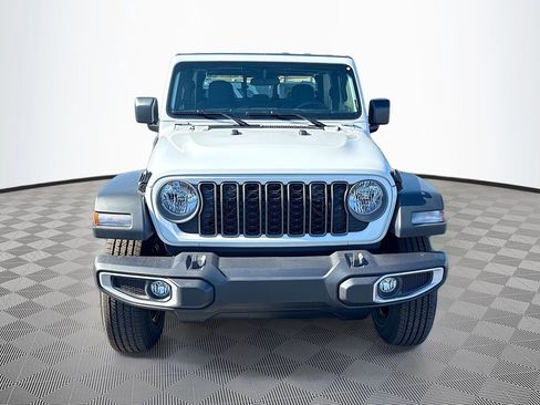 New 2026 Jeep Gladiator Sport image 2