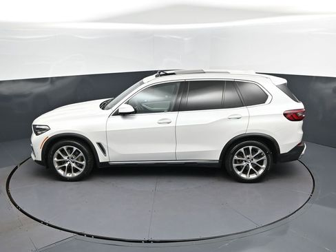 Certified 2023 BMW X5 sDrive40i w/ Climate Comfort Package RWD image 32