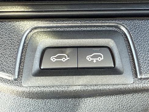 New 2026 BMW X5 xDrive50e w/ M Sport Package image 13