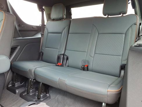 New 2026 GMC Yukon AT4 w/ AT4 Premium Plus Package AWD/4WD image 15