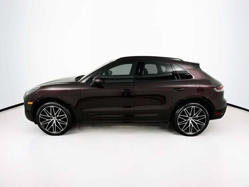 Certified 2026 Porsche Macan AWD/4WD image 2