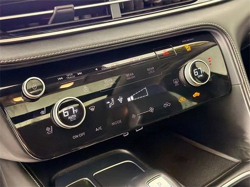 Used 2022 INFINITI QX60 Sensory image 15