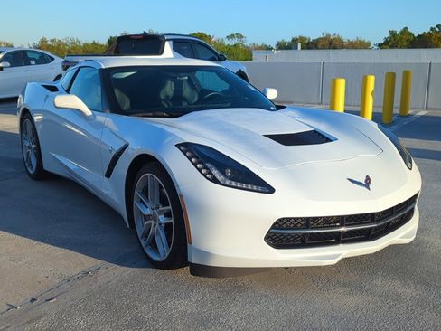 Used 2019 Chevrolet Corvette Stingray Coupe w/ 1LT image 3