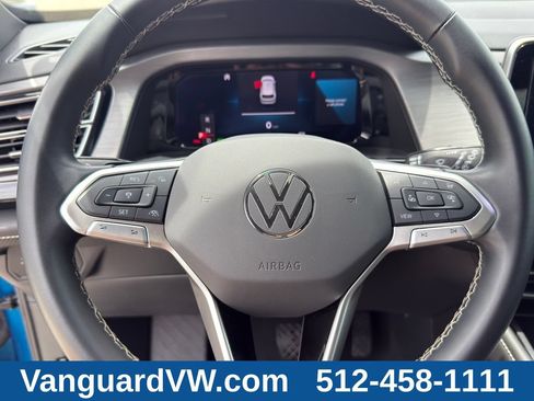 Used 2024 Volkswagen Atlas Cross Sport SE FWD image 24