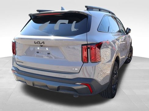Used 2025 Kia Sorento X-Line EX AWD/4WD image 15