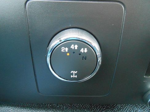 Used 2011 Chevrolet Silverado 3500 LT image 14