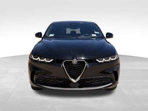 Used 2024 Alfa Romeo Tonale Ti AWD/4WD image 4