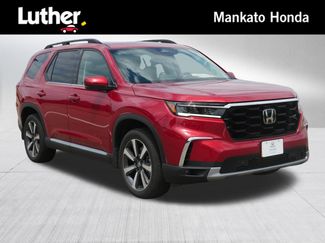 Certified 2023 Honda Pilot Touring video 1