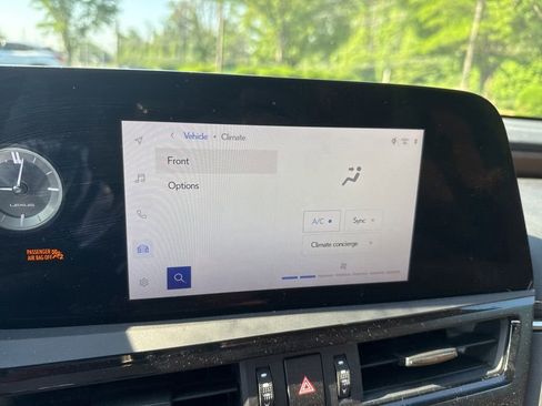 Used 2023 Lexus ES 350 w/ Premium Package FWD image 14
