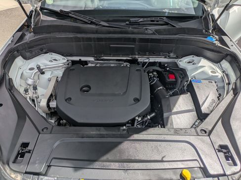 Used 2023 Volvo XC90 B6 Plus w/ Protection Package Premier image 32