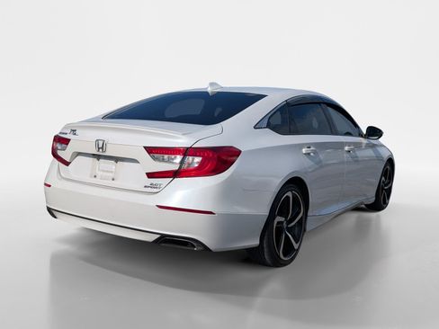 Used 2019 Honda Accord Sport image 6