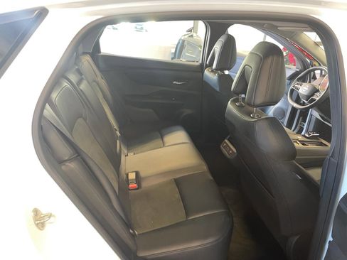 Used 2024 Nissan Ariya AWD image 30