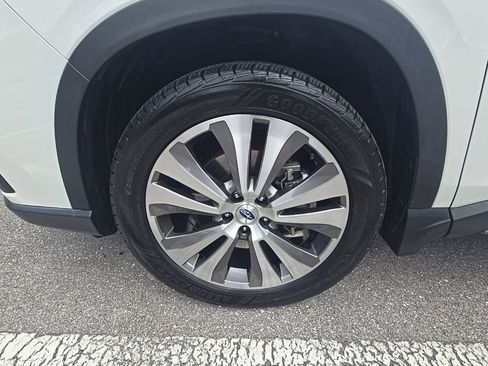 Used 2019 Subaru Ascent Touring AWD/4WD image 9
